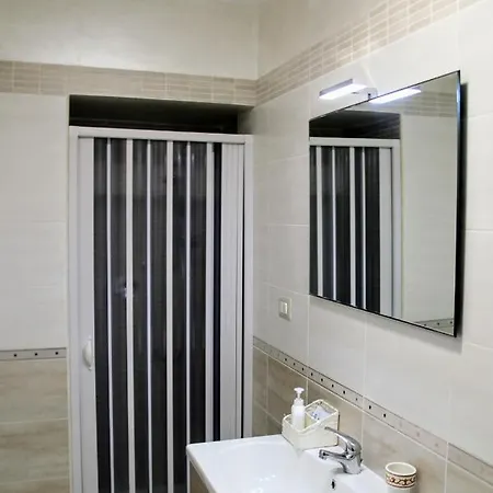 Dimora Arco - Affitti Brevi Italia Guest house 3*