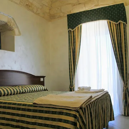 Dimora Arco - Affitti Brevi Italia 3*
