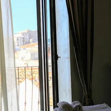 Dimora Arco - Affitti Brevi Italia Guest house 3*