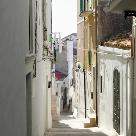 Dimora Arco - Affitti Brevi Italia Maison d'hôtes